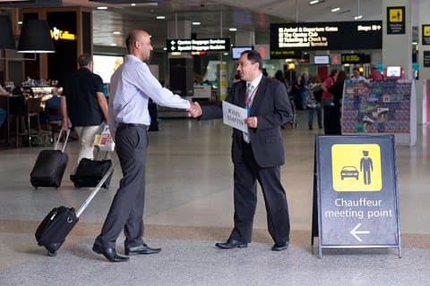 Private Luxury SUV Transfer From Reagan National Airport (DCA)
