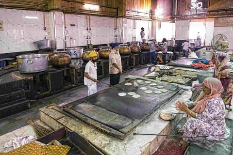 Delhi Mega Kitchen Tour