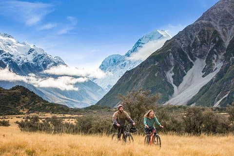 9 Day Kaka Christchurch to Christchurch Tour