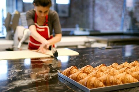 Street Food & Street Art, Backroads & Boroughs