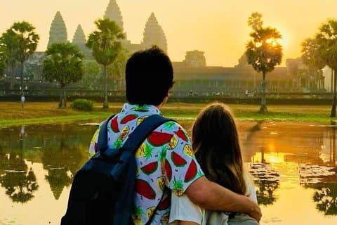 Voiture privée et guide parlant anglais (2 jours Angkor Temple Tour)