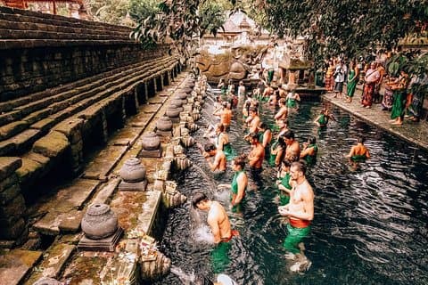 Uncover Bali's Sacred Sites: Gunung Kawi & Tirta Empul Tour