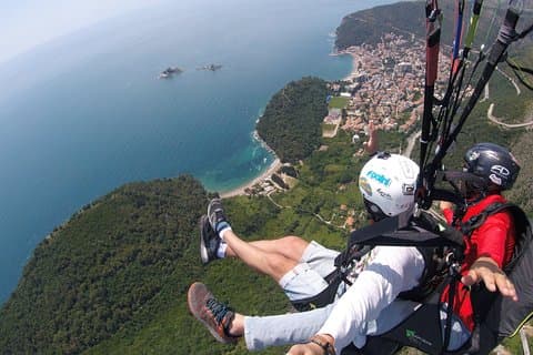 Relaxing Tandem Paragliding in Petrovac