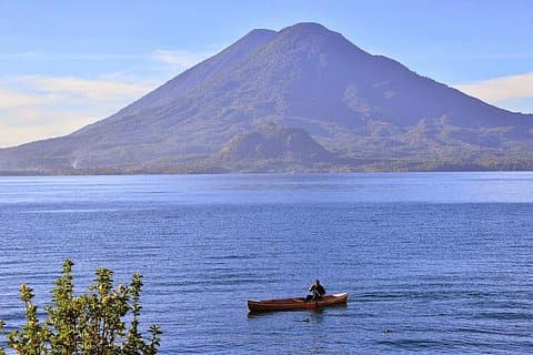 Lake Atitlán Sightseeing Cruise med transport från Antigua