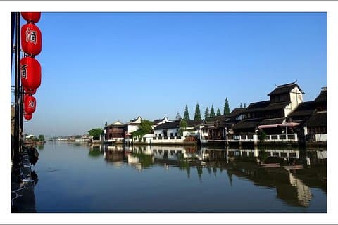 Private half day Zhujiajiao water town tour