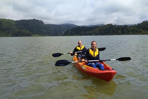 Kajakken en mountainbiken in Furnas