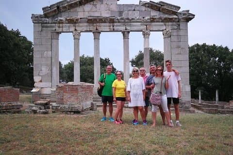 Tagesausflug nach Berat, Apollonia und zum Kloster von Ardenica