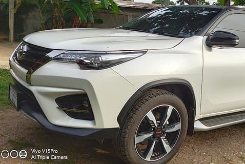 Private Luxury Car rental + English speaking driver: