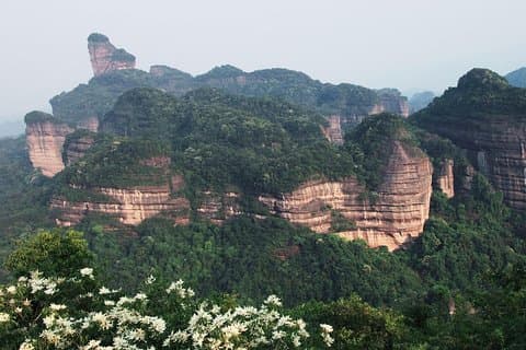 Guangzhou och Shaoguan Tour med Bullet Train Transfer från Hong Kong