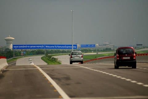 Agra : Private Transfer Agra to Delhi