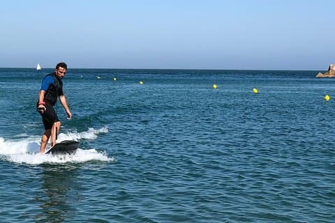 Experience Awake Surf Explore in Barcelona