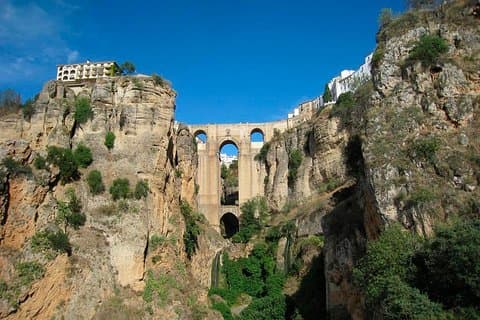 White Villages and Ronda Guided Day Tour from Seville