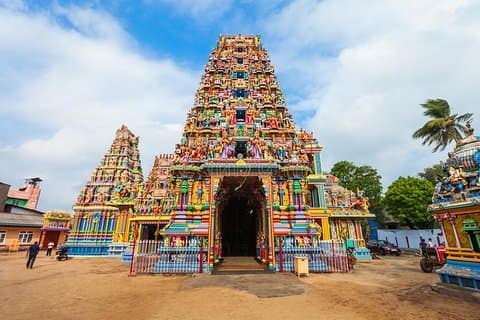 Sigiriya Day Tour & Trincomalee Drop Avec Holiday Walkers Sri Lanka
