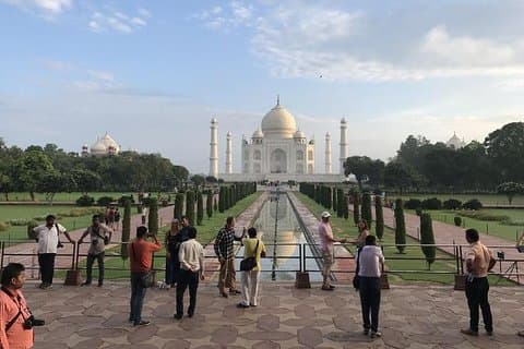 Tour del gruppo Taj Mahal da Delhi