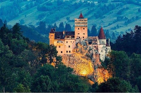 Dracula's Castle, Peles Castle en Black Church Day-tour