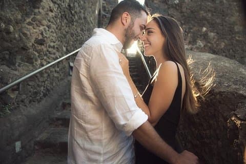 Sessão de fotos privadas com um fotógrafo local em Catania