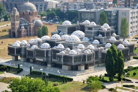 Tour privado de Pristina e Prizren, Kosovo a partir de Tirana e Durres