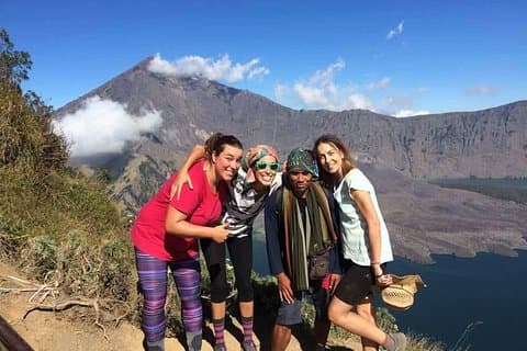 Wandelen Rinjani vulkaan naar kraterrand Senaru 2 dagen, groep - Syam Trekker