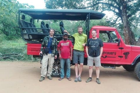 Udawalawe-safari fra Ella og gå tilbake til Ella