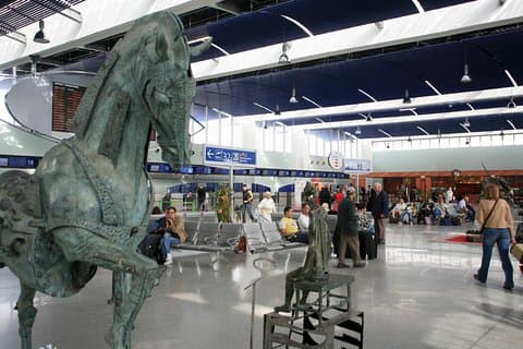 マラケシュ空港送迎
