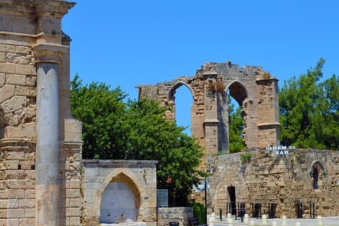 Visite en minibus de la ville fantôme de Famagouste au départ de Protaras et d'Ayia Napa