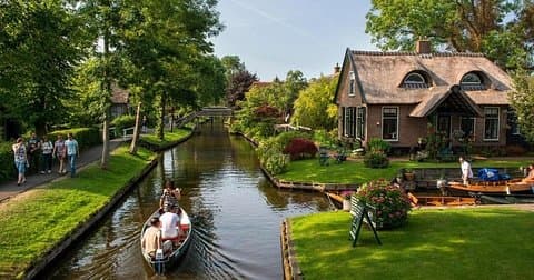 Giethoorn den hollandske Venedig privat dagstur fra Amsterdam