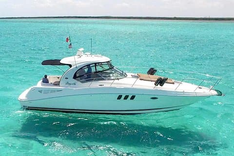 Deluxe Private Boats - 40 ft Sea Ray