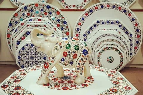 Shop Agra Like a Local: Unique Indian Handicrafts Tour