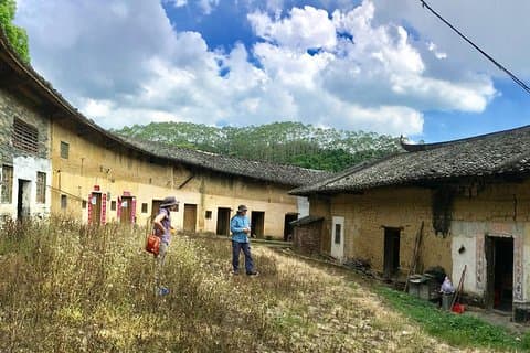 Traditionele Hakka-dorpstour met lokaal familiebezoek