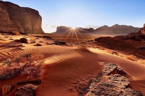 Freudige Straßen: Totes Meer - Wadi Rum