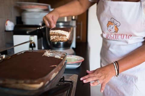 Private Pizza & Tiramisu Class at a Cesarina's home with tasting in Alberobello