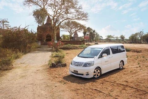 Bagan Temples Tour met privéauto en gids.