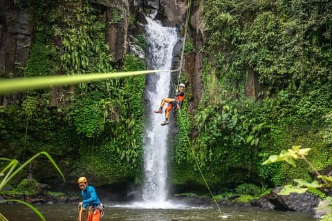 High Vertical Canyononing Trip: Anahata Canyon