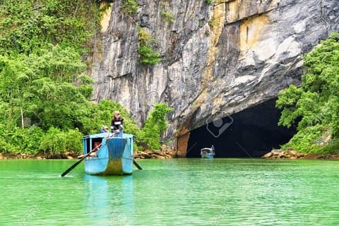 PHONG NHA CAVE-DARK CAVE DELUXE SMALL GROUP FROM DONG HOI or PHONG NHA
