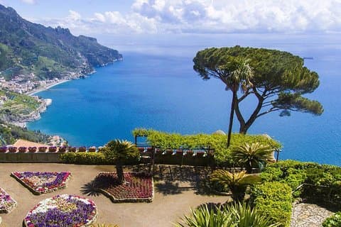 Transfert privé en voiture ou en minibus de Sorrente à Ravello