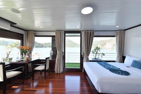 Cruising Halong Bay - Lan Ha Bay 2 Days on boat - Cabin with balcony