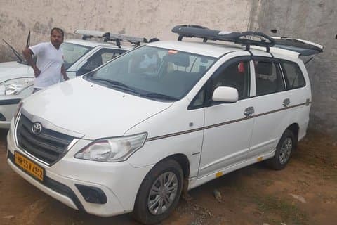 Private Transfer Delhi To Varanasi