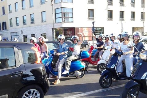 Tour de Rome avec la Vespa emblématique - COMPÉTENCES REQUISES EN CONDUITE