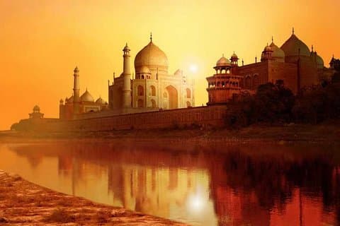 Tour du Taj Mahal au lever du soleil et au fort d'Agra en voiture - depuis Delhi