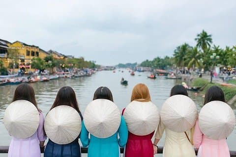 Super expérience pas cher et distinguée Ao Dai en 2 heures - Ao dai retal