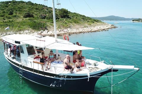 Excursiones Kornati - Mirta Tours