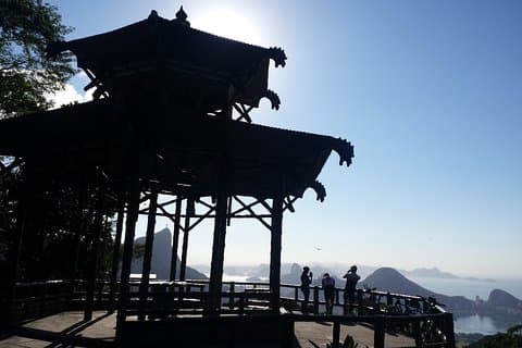 Tijuca Forest Hiking tour - Caves & waterfalls