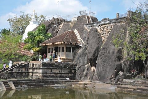 Heilige stad Anuradhapura vanuit Negombo