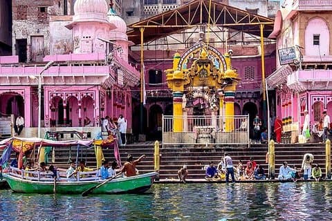 Private Custom Excursion Tour van Delhi naar Mathura en Vrindavan met gids