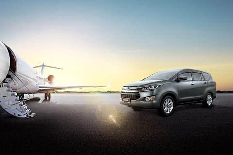 Transfert privé de la gare de Shanghai Hongqiao à l'aéroport de Pudong