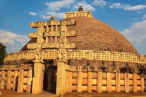Private Tour: Ganztägige Sanchi und Udaygiri Caves Tour ab Bhopal