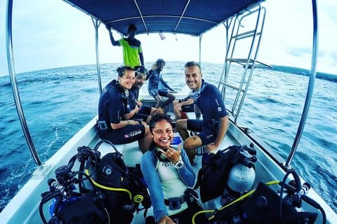 Start your scuba adventure today and get FREE underwater photos