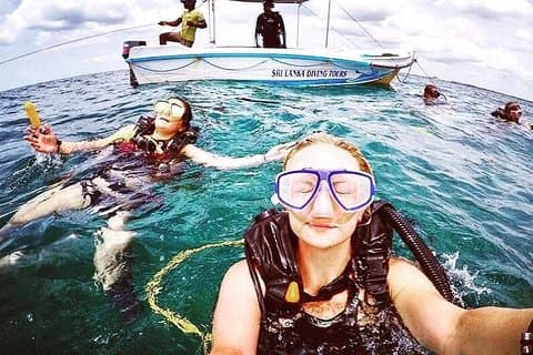 Sri Lanka privates Tourpaket 9 Nächte 10 Tage mit Fahrer + Fahrzeug + Unterkunft