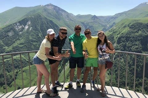 Excursão privada de dia inteiro a Stepantsminda (Kazbegi) de Tbilisi