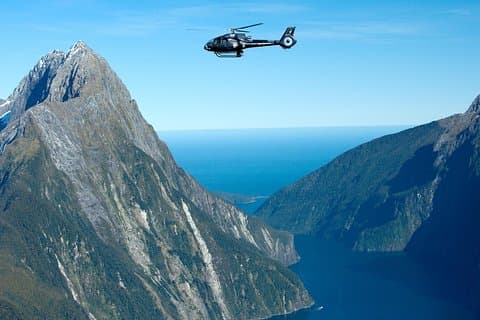 Vol en hélicoptère de Milford Sound et croisière de Queenstown